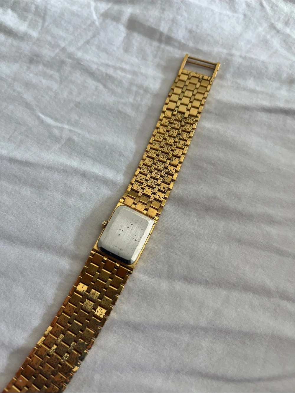 Longines refined gold